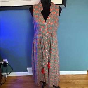 NWOT Natural Life Floral Sleeveless Button-Down Dress